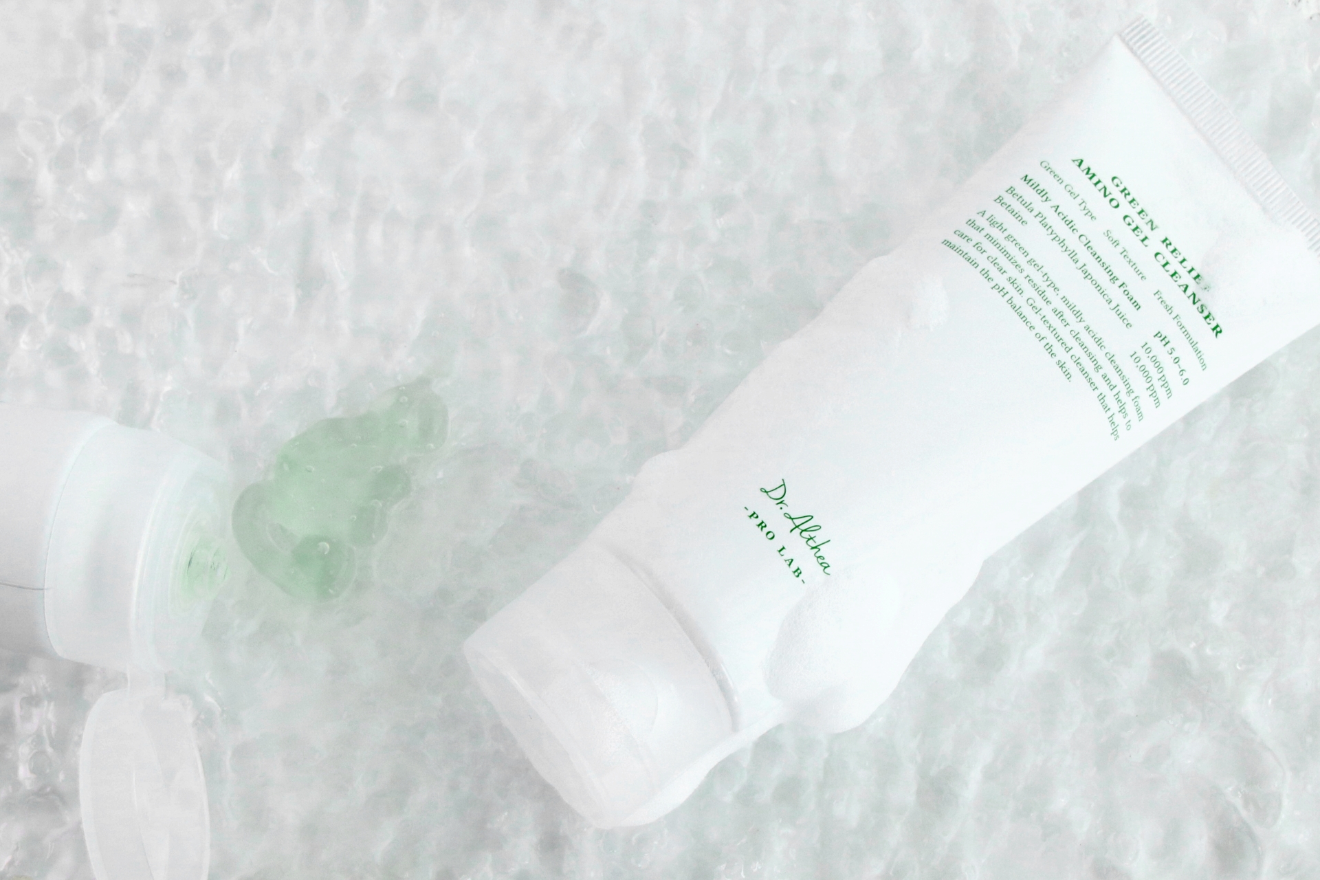 Gel rửa mặt Green Relief Amino Gel Cleanser