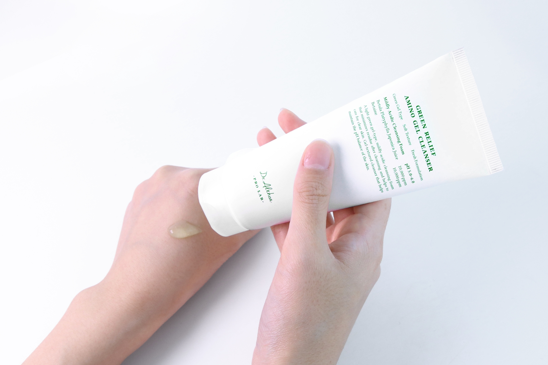 Gel rửa mặt Green Relief Amino Gel Cleanser