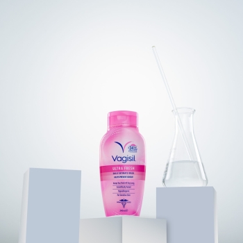 Gel vệ sinh phụ nữ Vagisil Ultra Fresh Daily Intimate Wash 240ml